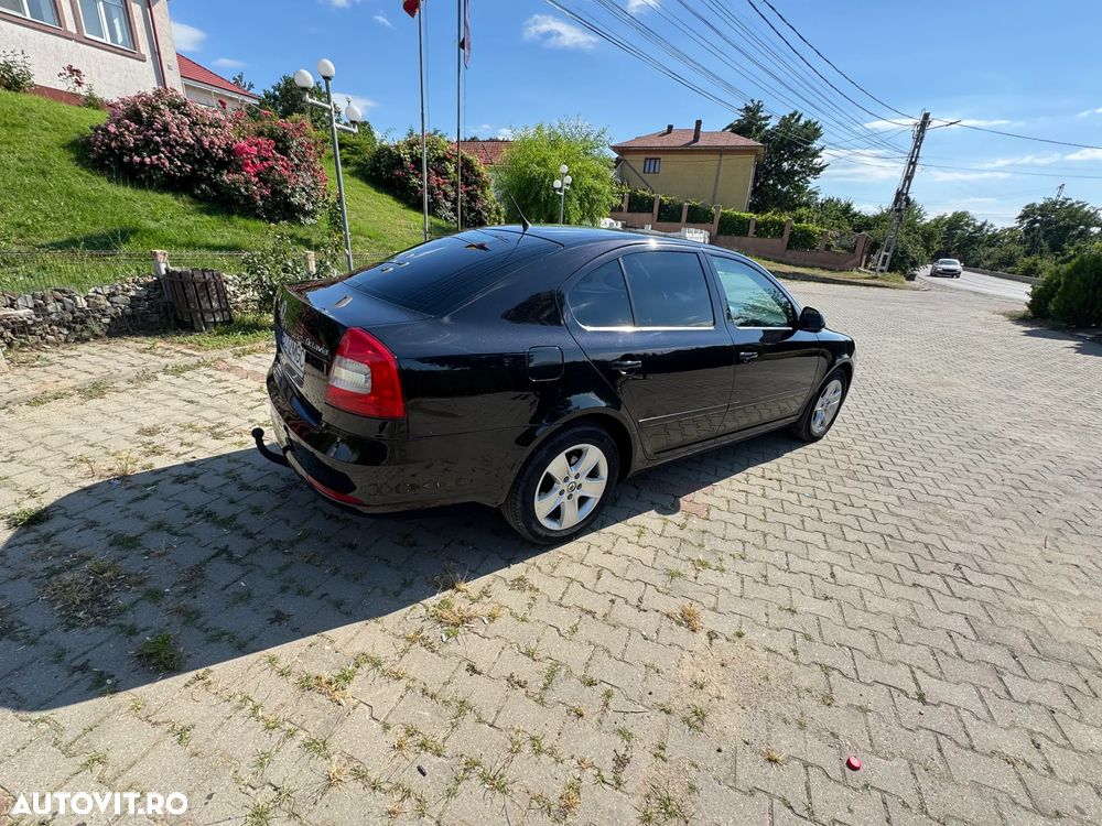 SKODA Octavia 2010 — imagine 15