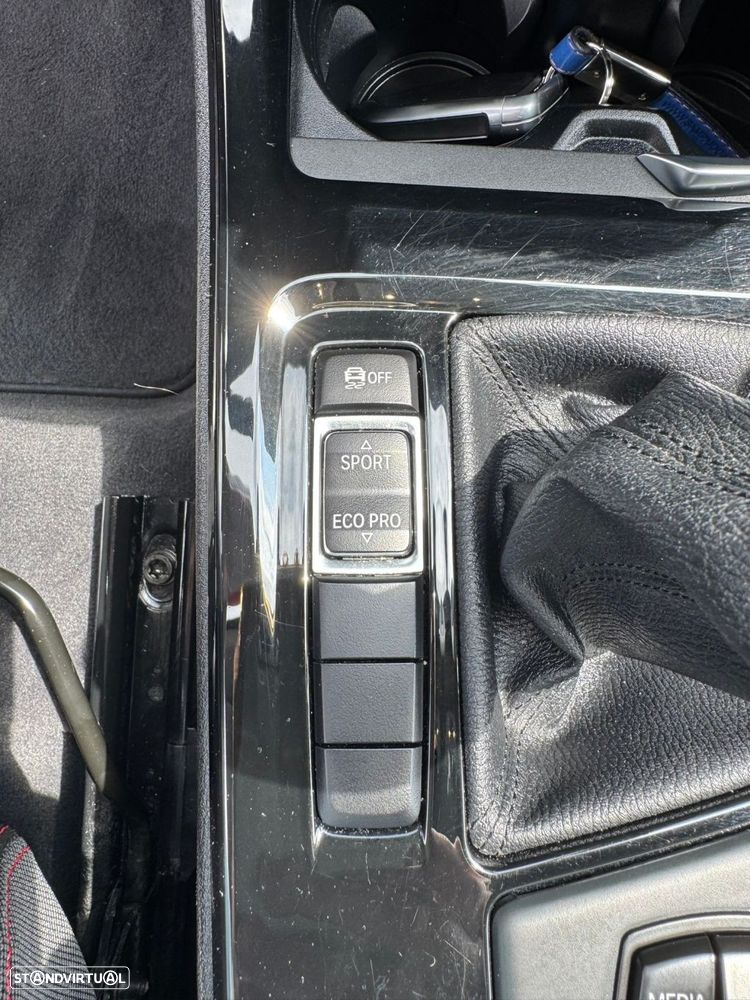 BMW X1 16 d sDrive Line Sport - 24