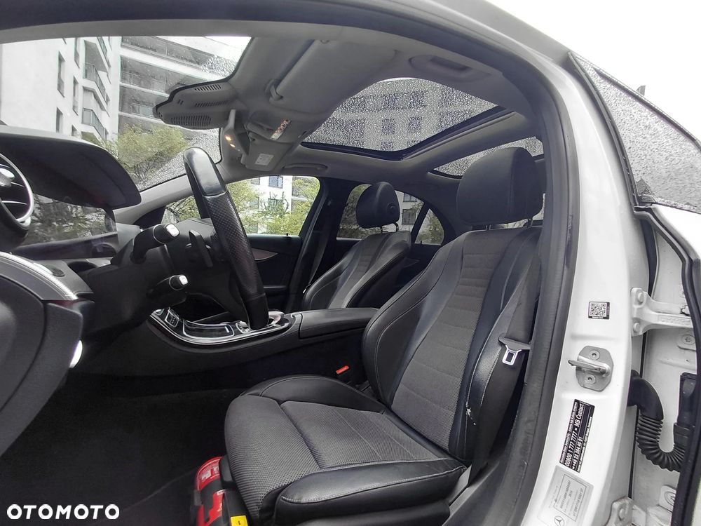 Mercedes-Benz Klasa E 220 d 9G-TRONIC - 15