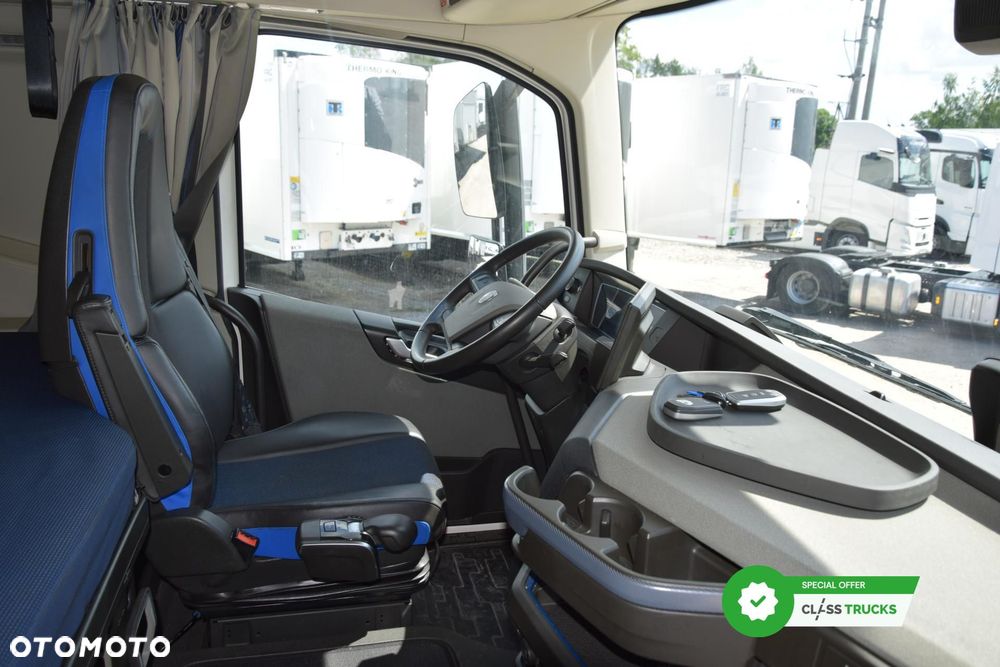 Volvo FH 460 XL i-Save I-ParkCool Retarder ADR - 16