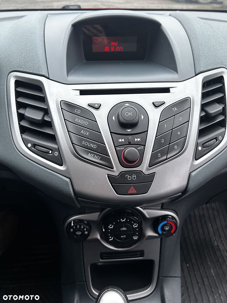 Ford Fiesta 1.25 Gold X - 16