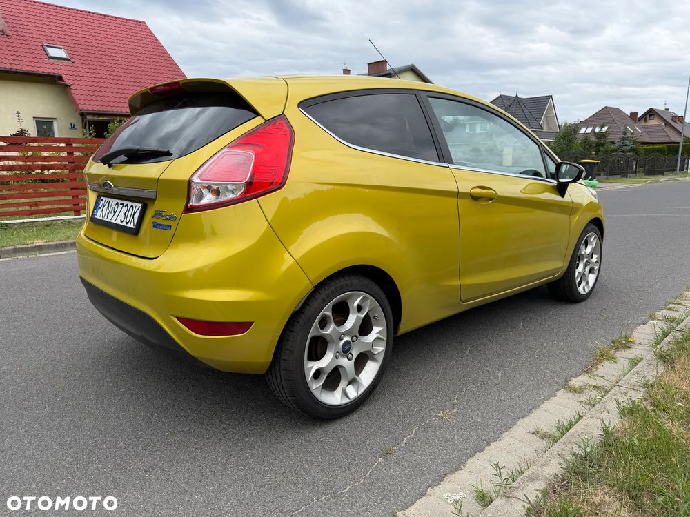 Ford Fiesta 1.0 EcoBoost Titanium EU6 - 4
