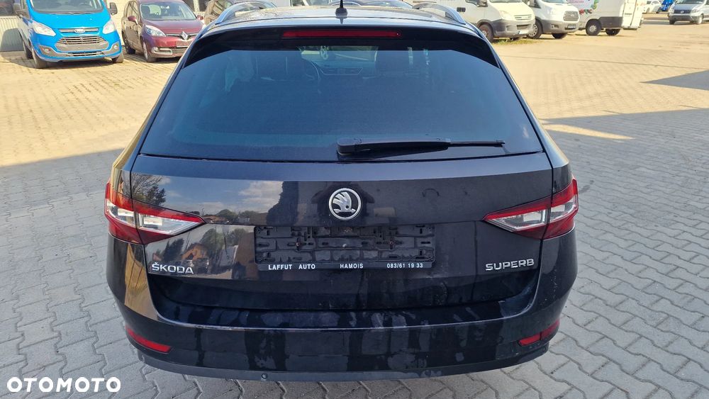 Skoda Superb 1.6 TDI GreenLine - 5