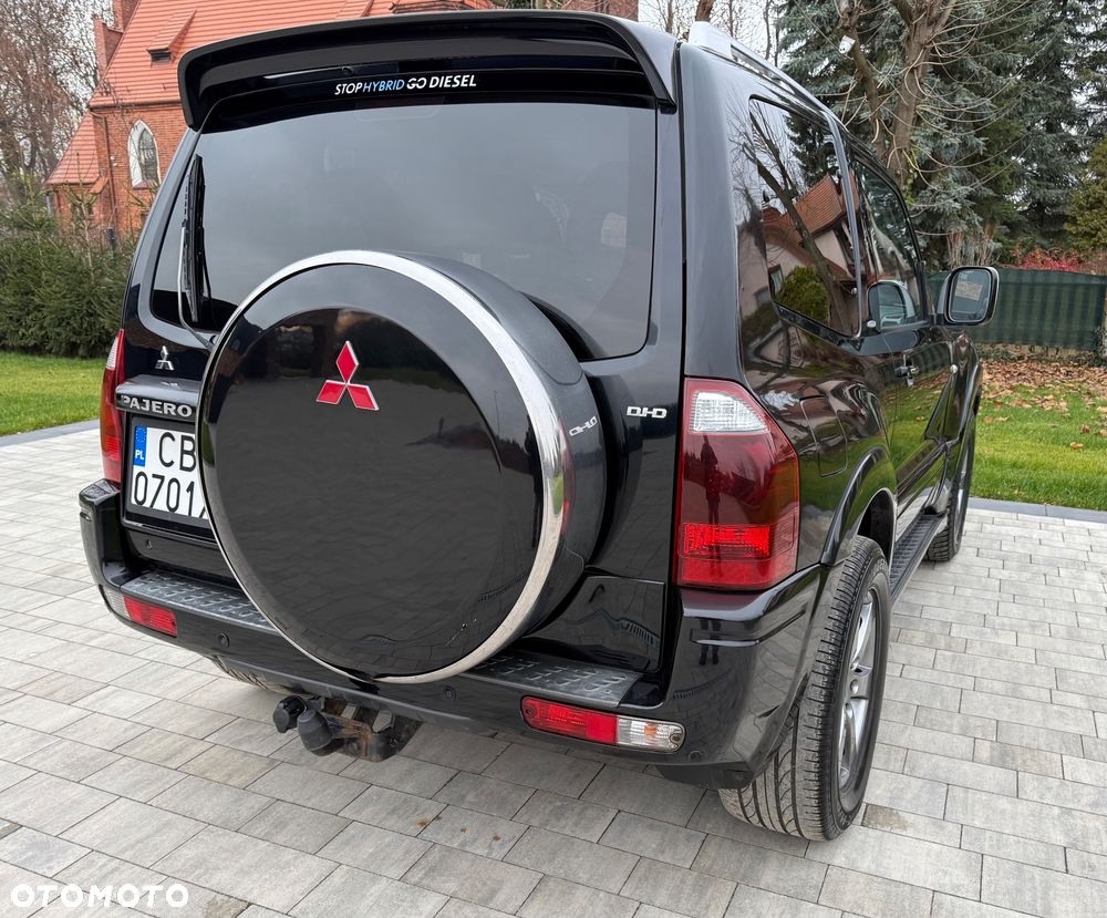 Mitsubishi Pajero 3.2 DI-D Automatik Instyle - 2