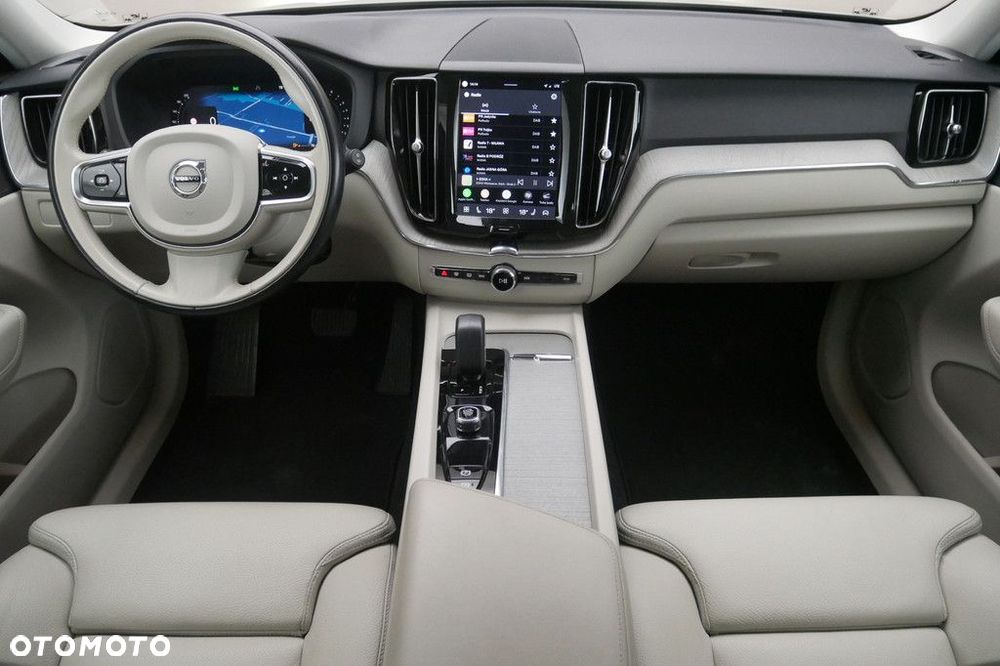 Volvo XC 60 - 8