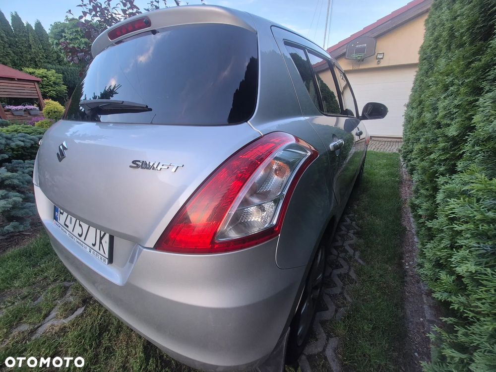 Suzuki Swift - 5