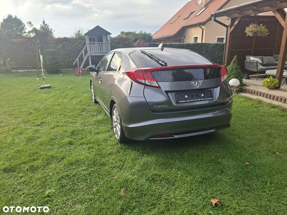 Honda Civic 2014 photo 4
