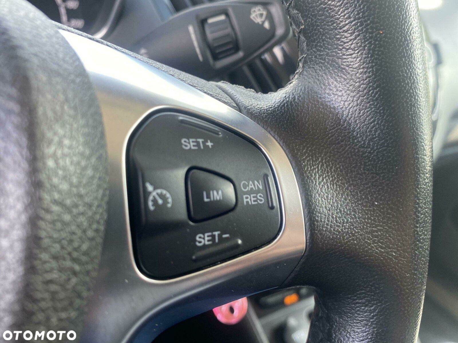 Ford Tourneo Courier - 19