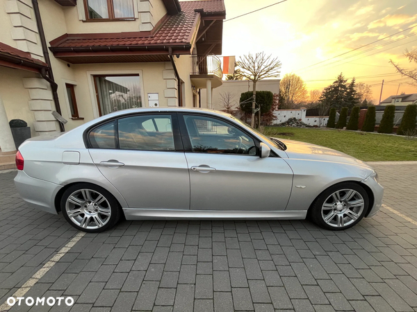 BMW E90 DRZWI TITAN SILBER PRZOD TYL LEWE PRAWE WAWA