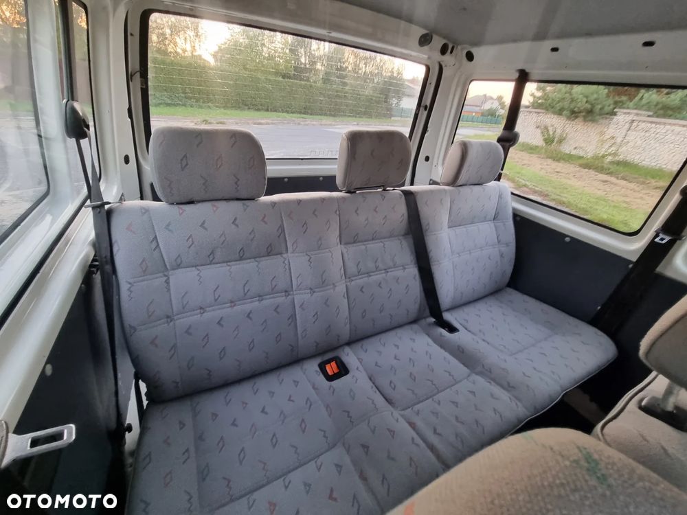 Volkswagen Transporter Standard - 12