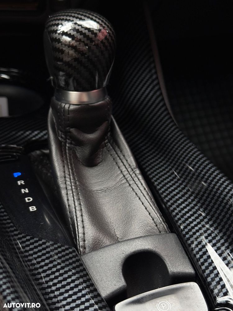 Toyota C-HR Style - 4