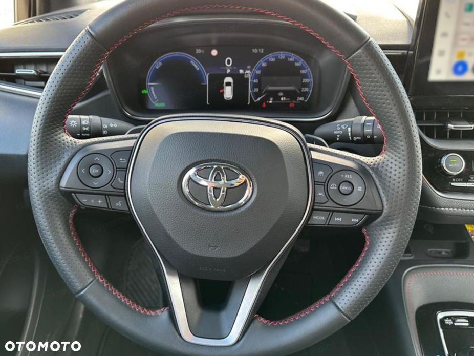 Toyota Corolla - 10