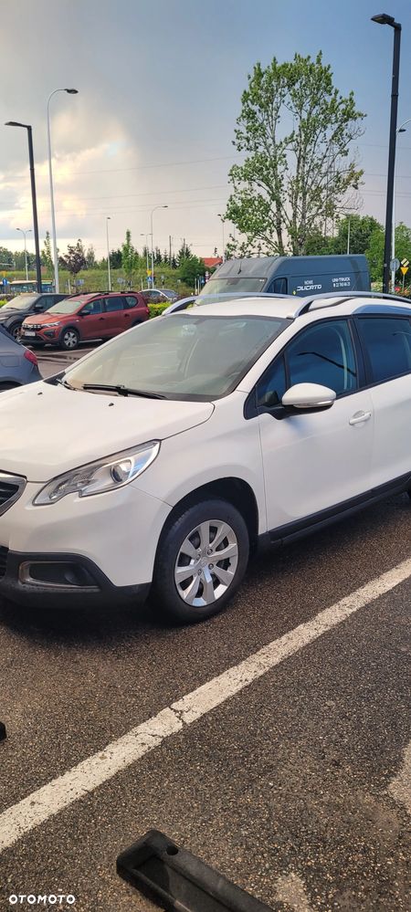 Peugeot 2008 1.2 Pure Tech Style - 2