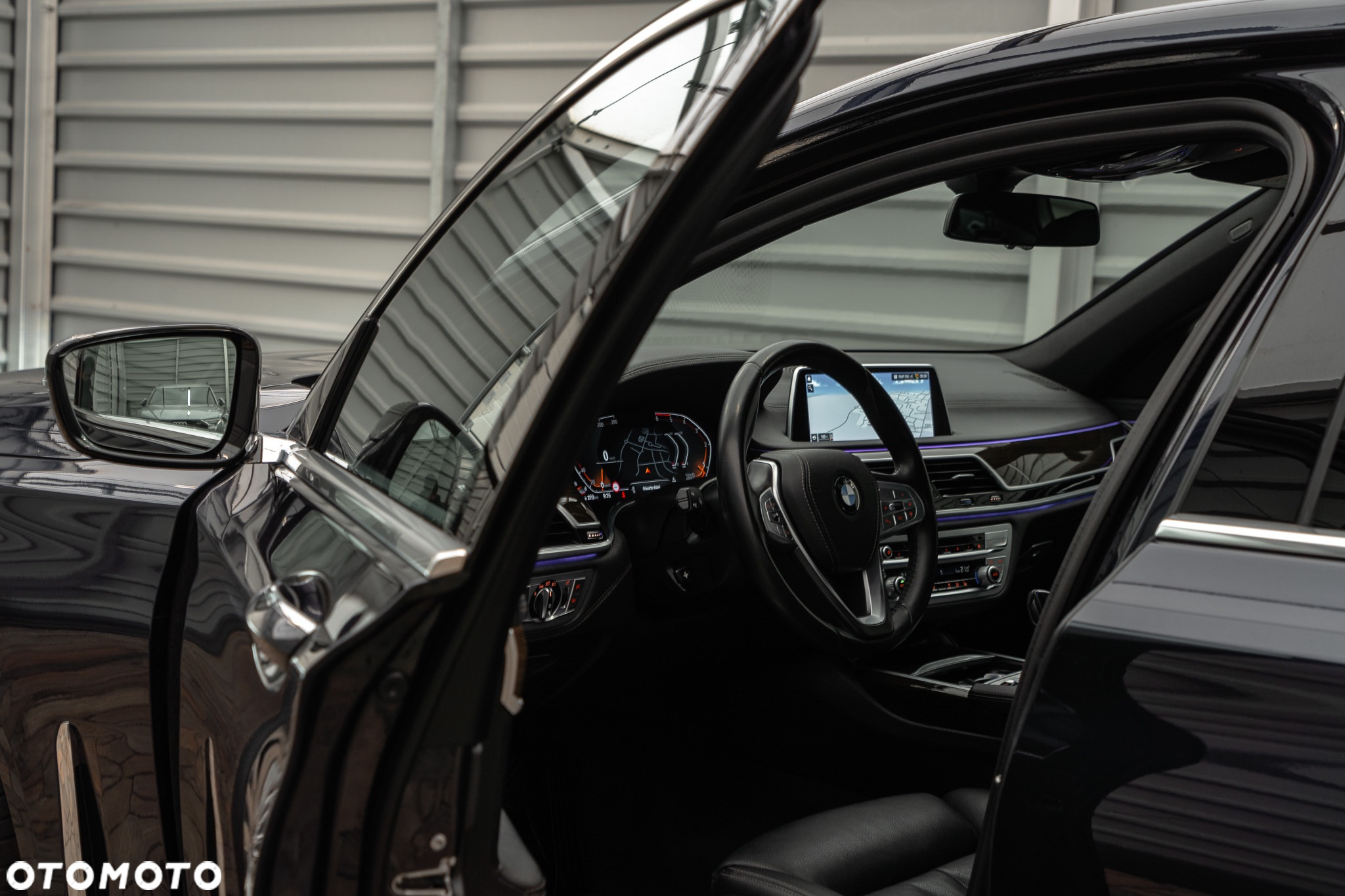 BMW Seria 7 730d sport - 26
