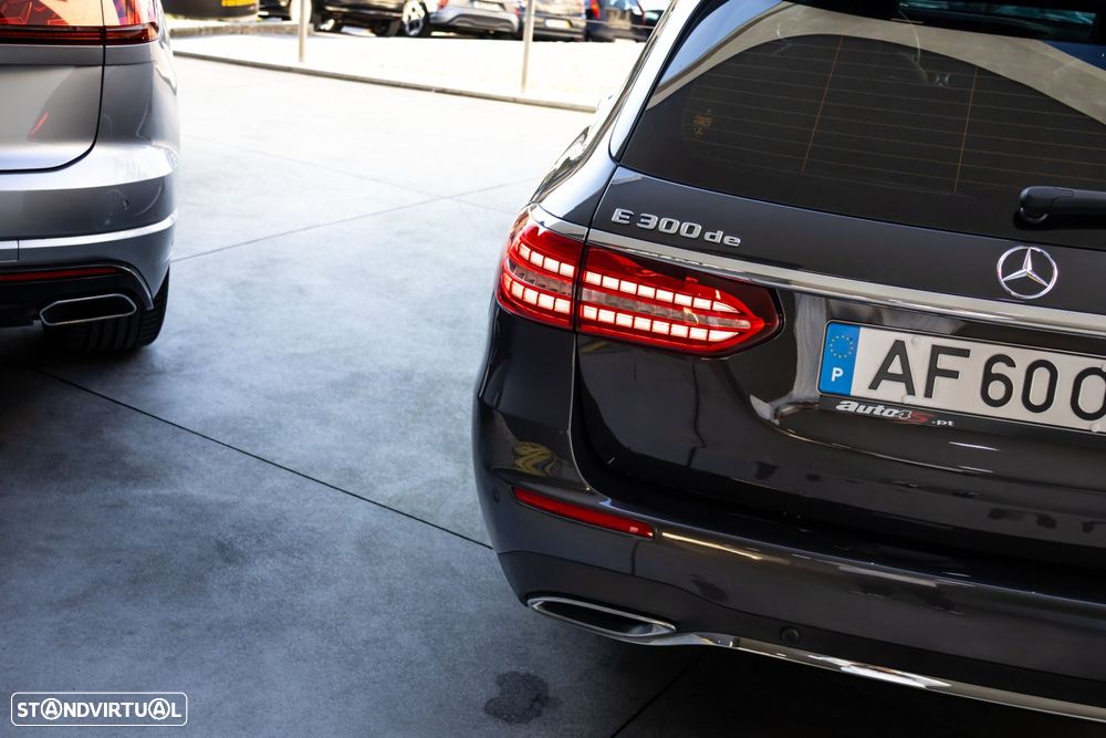 Mercedes-Benz E 300 - 8