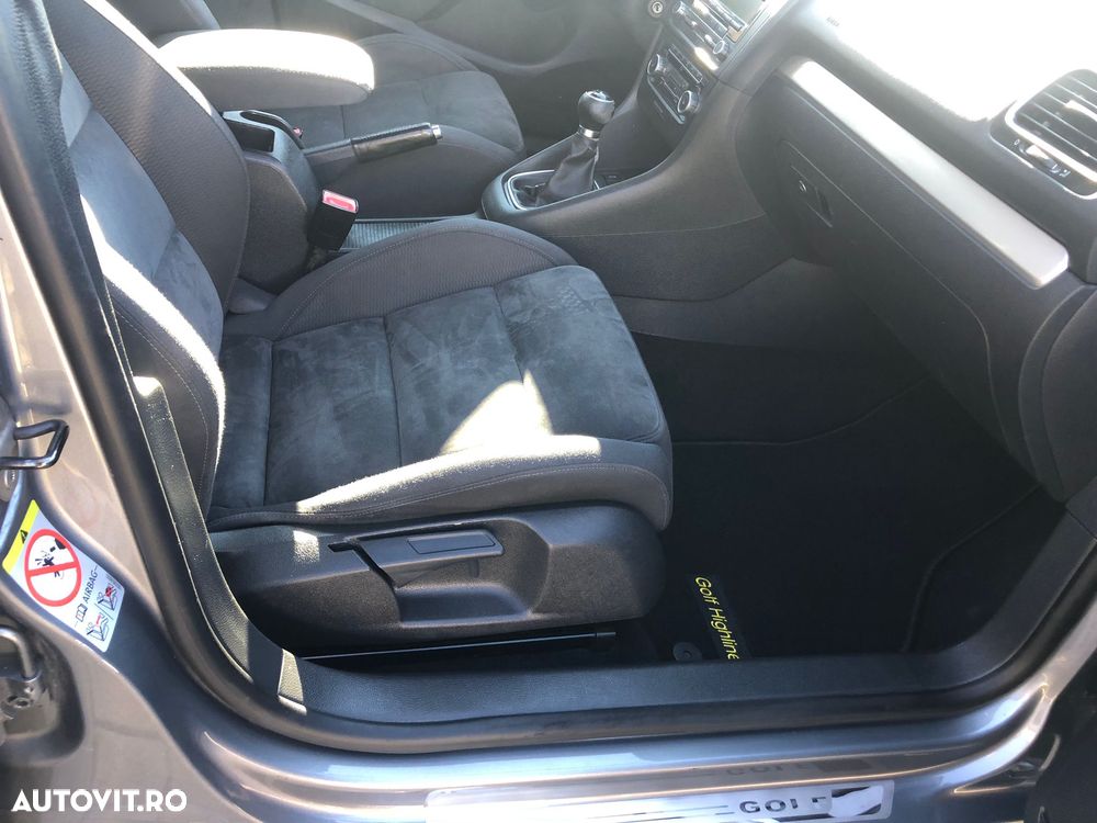 Volkswagen Golf 1.4 TSI Highline - 15