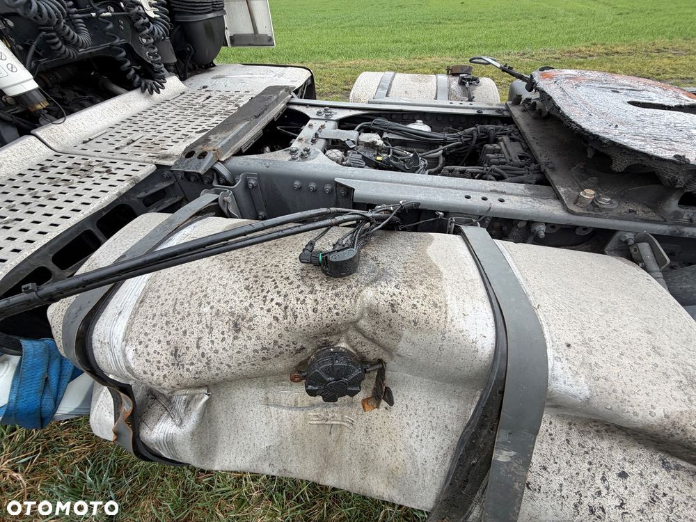 DAF 106 - 20