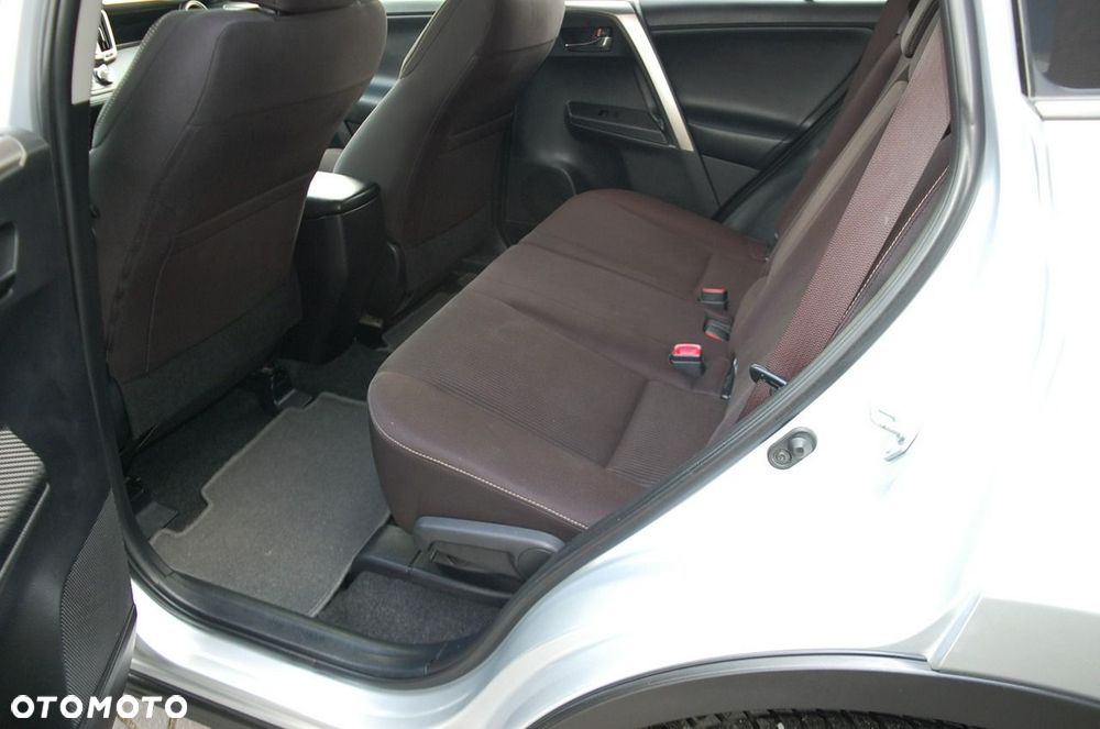 Toyota RAV4 - 27