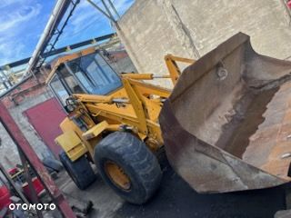 JCB 425 - 3