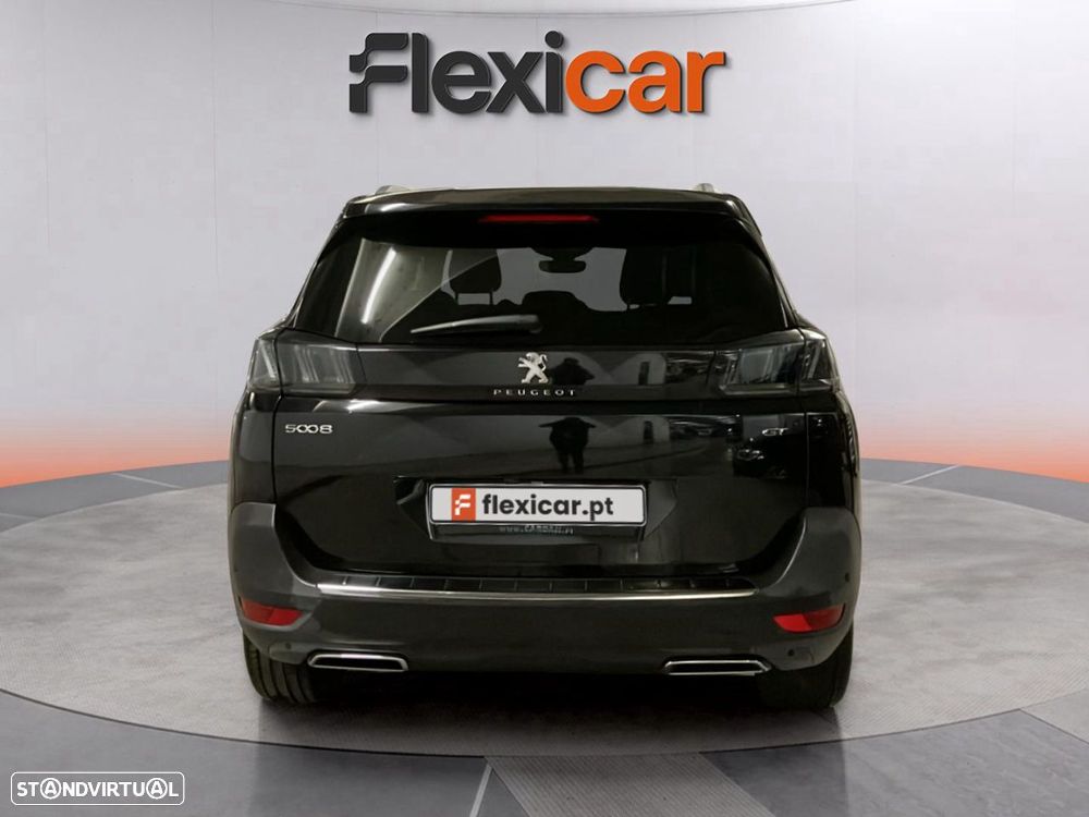 Peugeot 5008 - 8