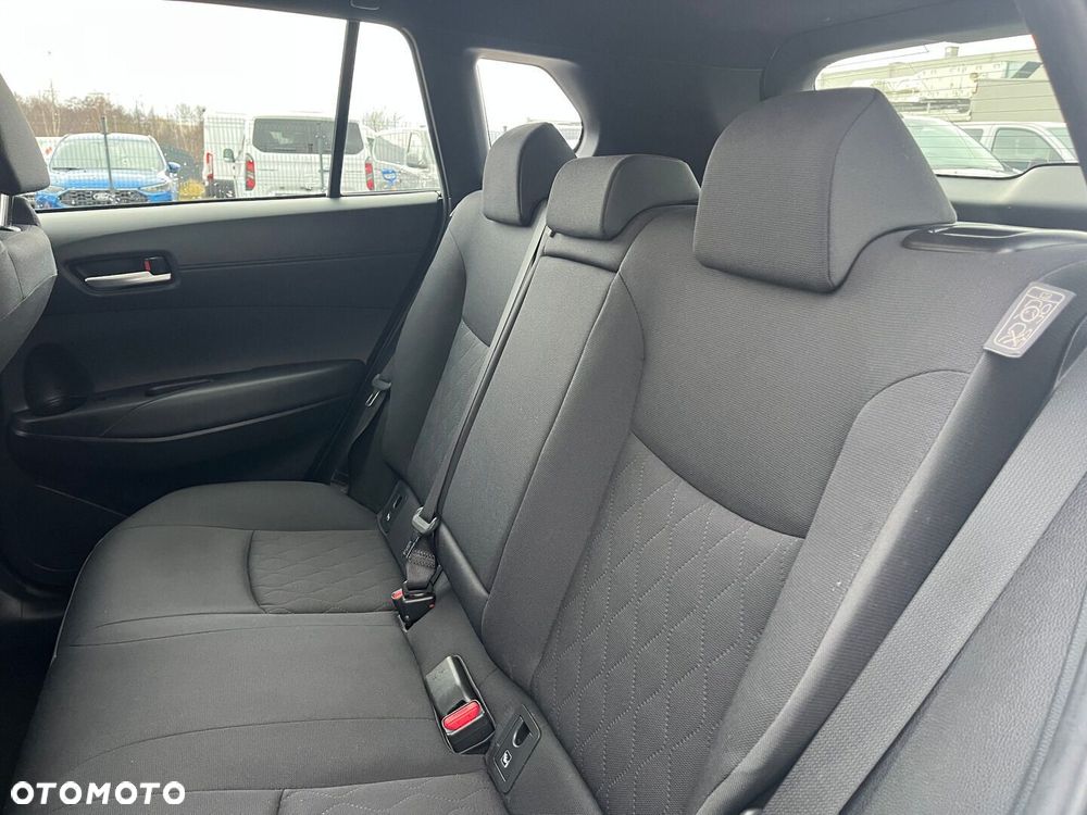 Toyota Corolla Cross 2.0 Hybrid Comfort - 29