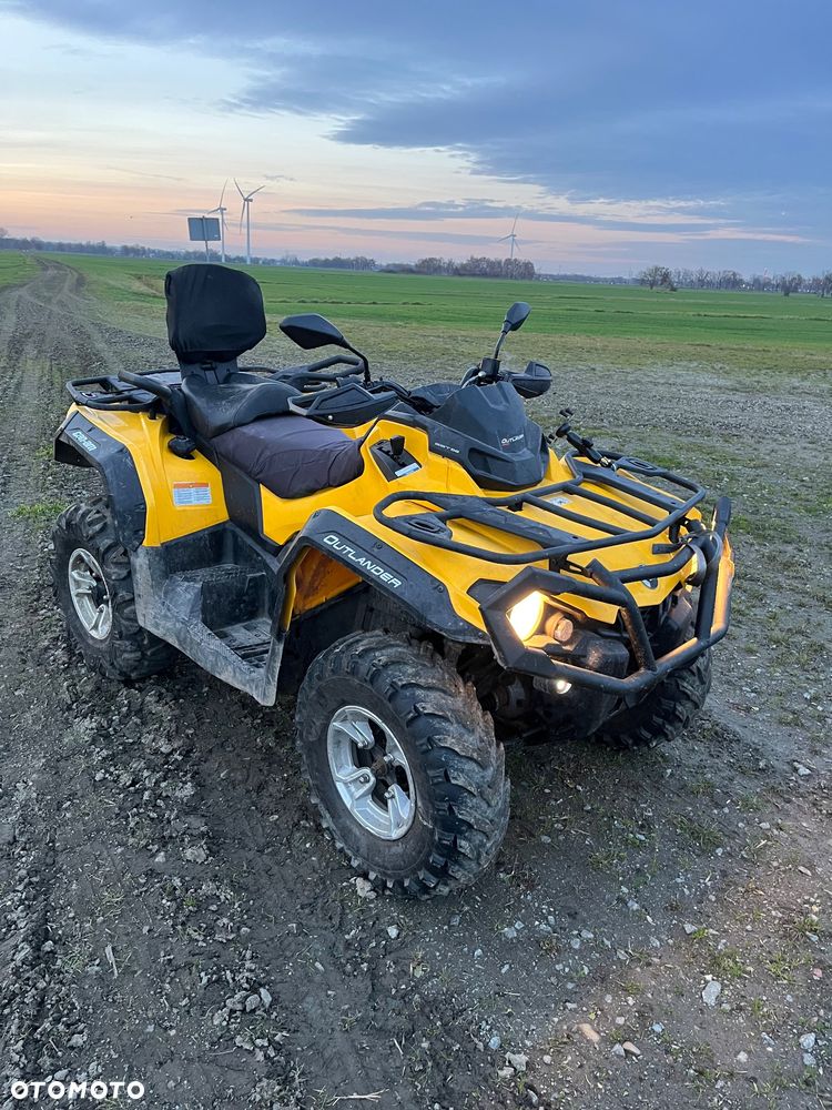 Can-Am Outlander Max - 2