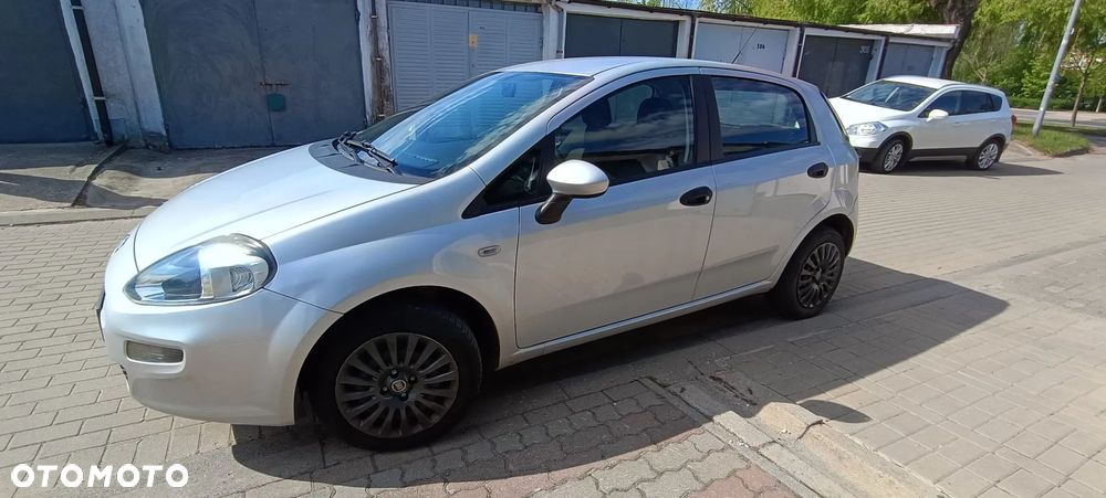 Fiat Punto 1.4 Young - 6