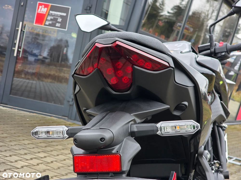 Kawasaki Z 650 - 15
