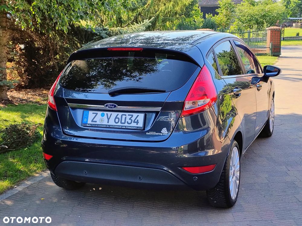 Ford Fiesta 1.25 Titanium - 31