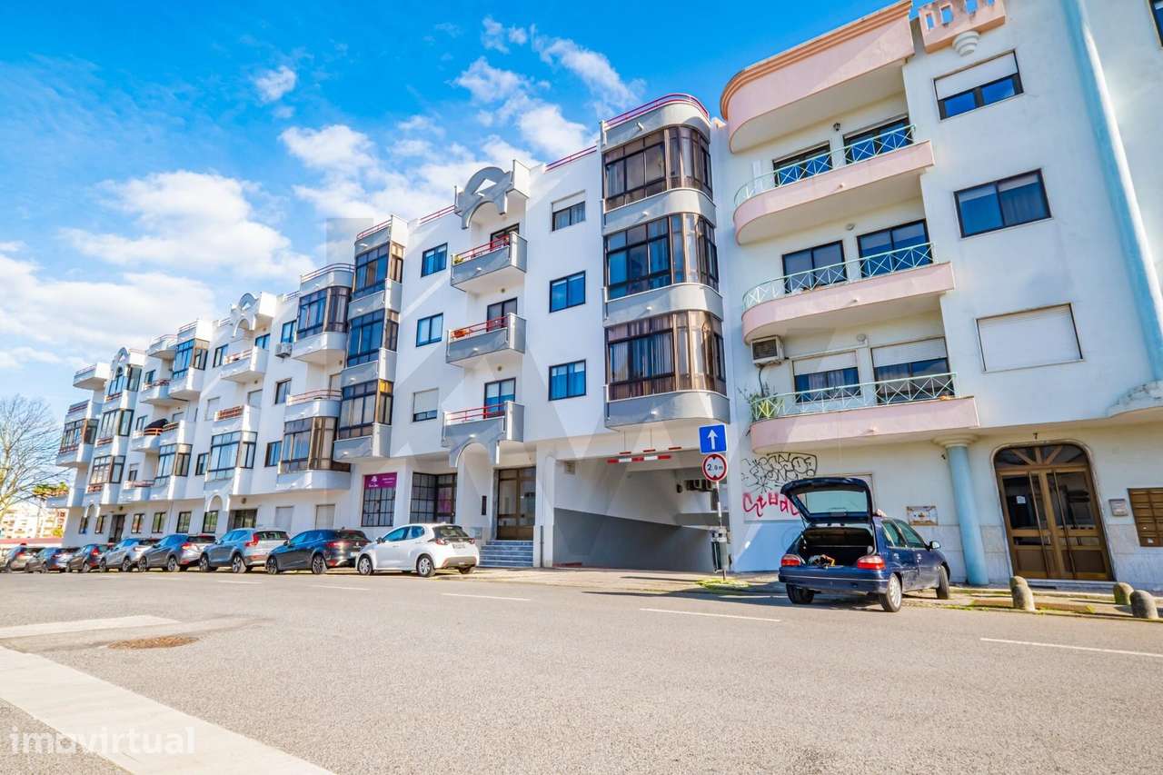 Apartamento T3 - ALMADA, Pragal com 100m2 - Grande imagem: 2/60