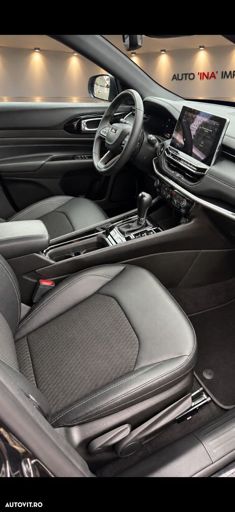 Jeep Compass - 7