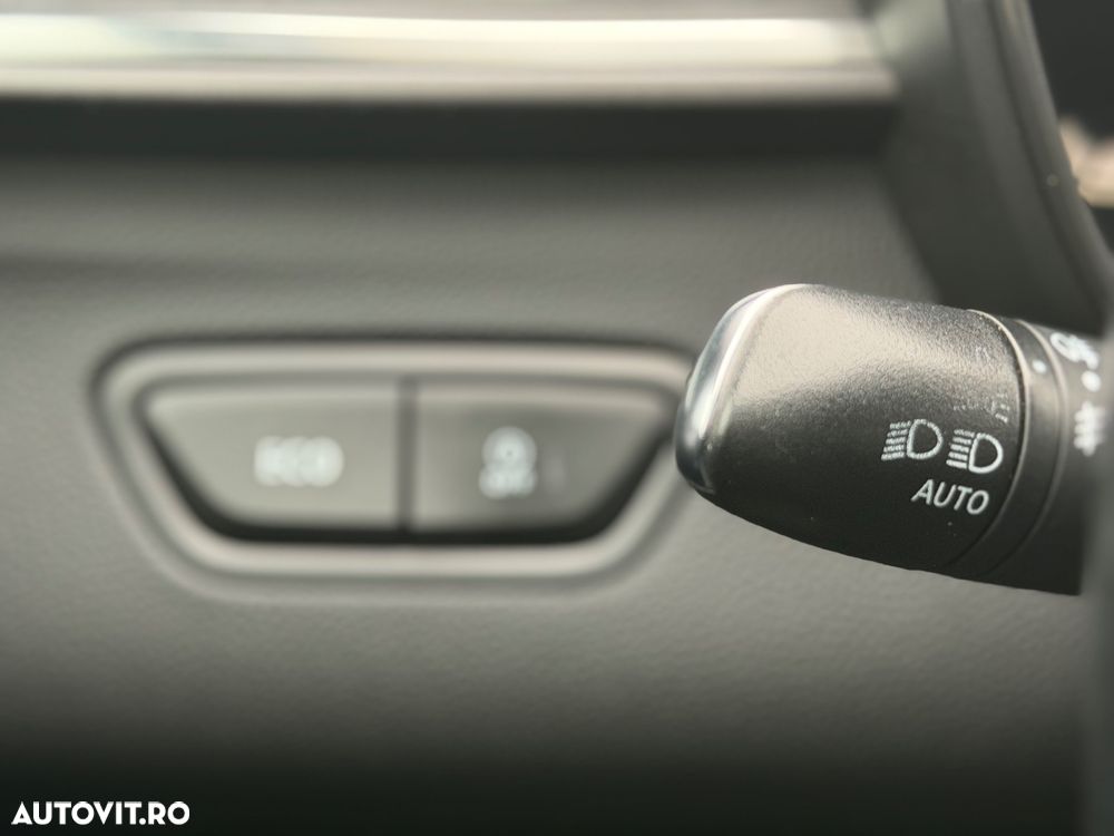 Renault Kadjar 1.6 DCI CVT Intens - 11