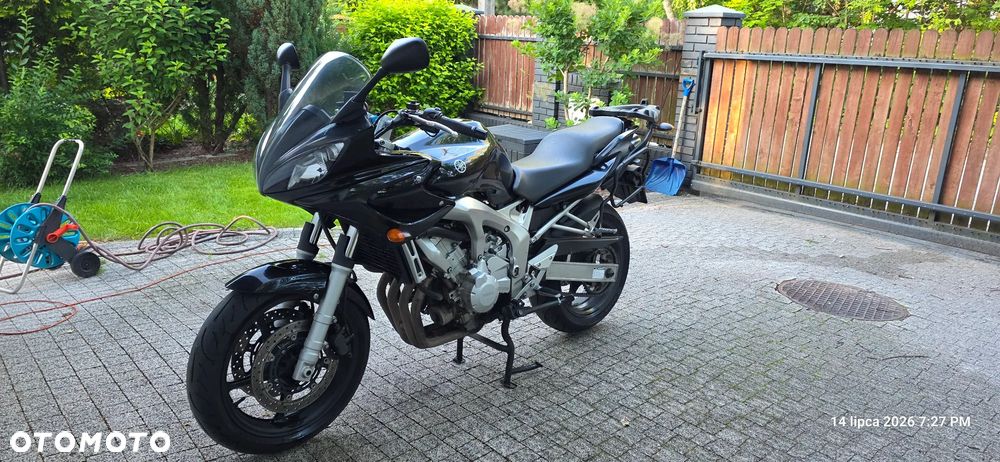 Yamaha FZ6 - 2