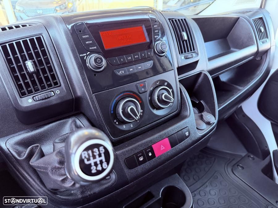 Peugeot Boxer 2.2 BLUEHDI 330 L1H1 PRO C/IVA DEDUTÍVEL - 14