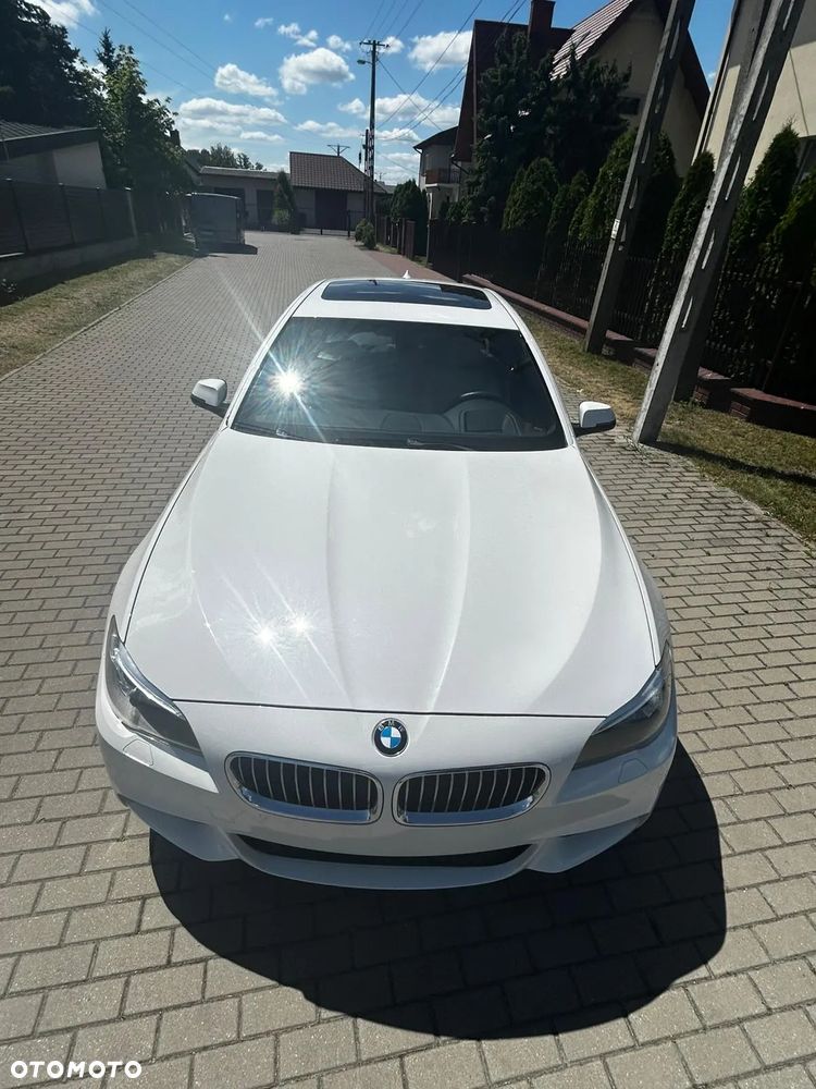 BMW Seria 5 535i Touring Sport-Aut Luxury Line - 31