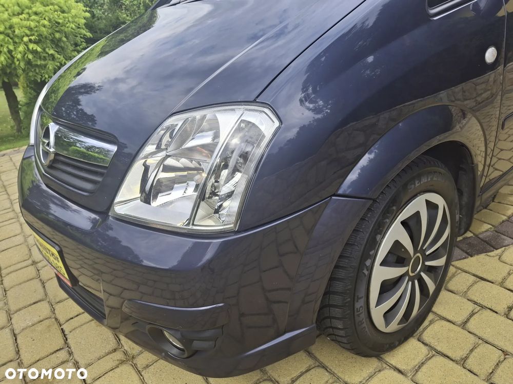 Opel Meriva 1.6 16V Easytronic Cosmo - 9