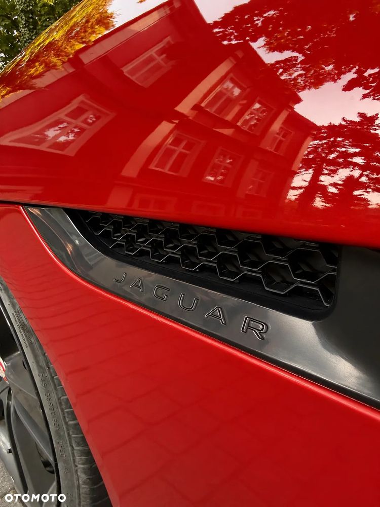 Jaguar F-Type - 5