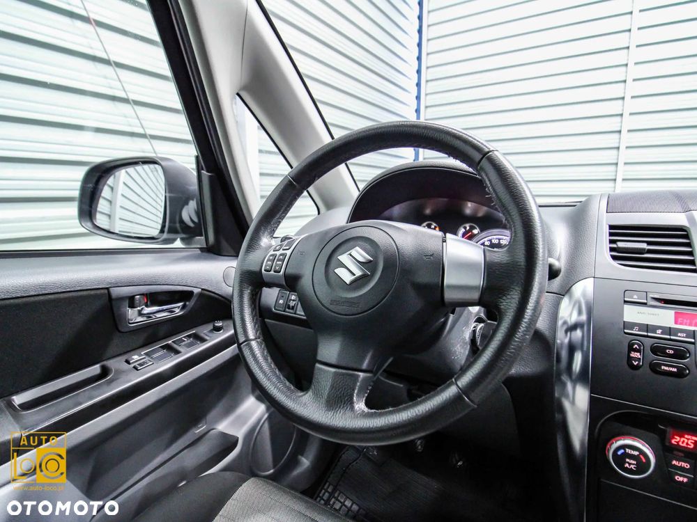 Suzuki SX4 1.6 Comfort 4WD - 20