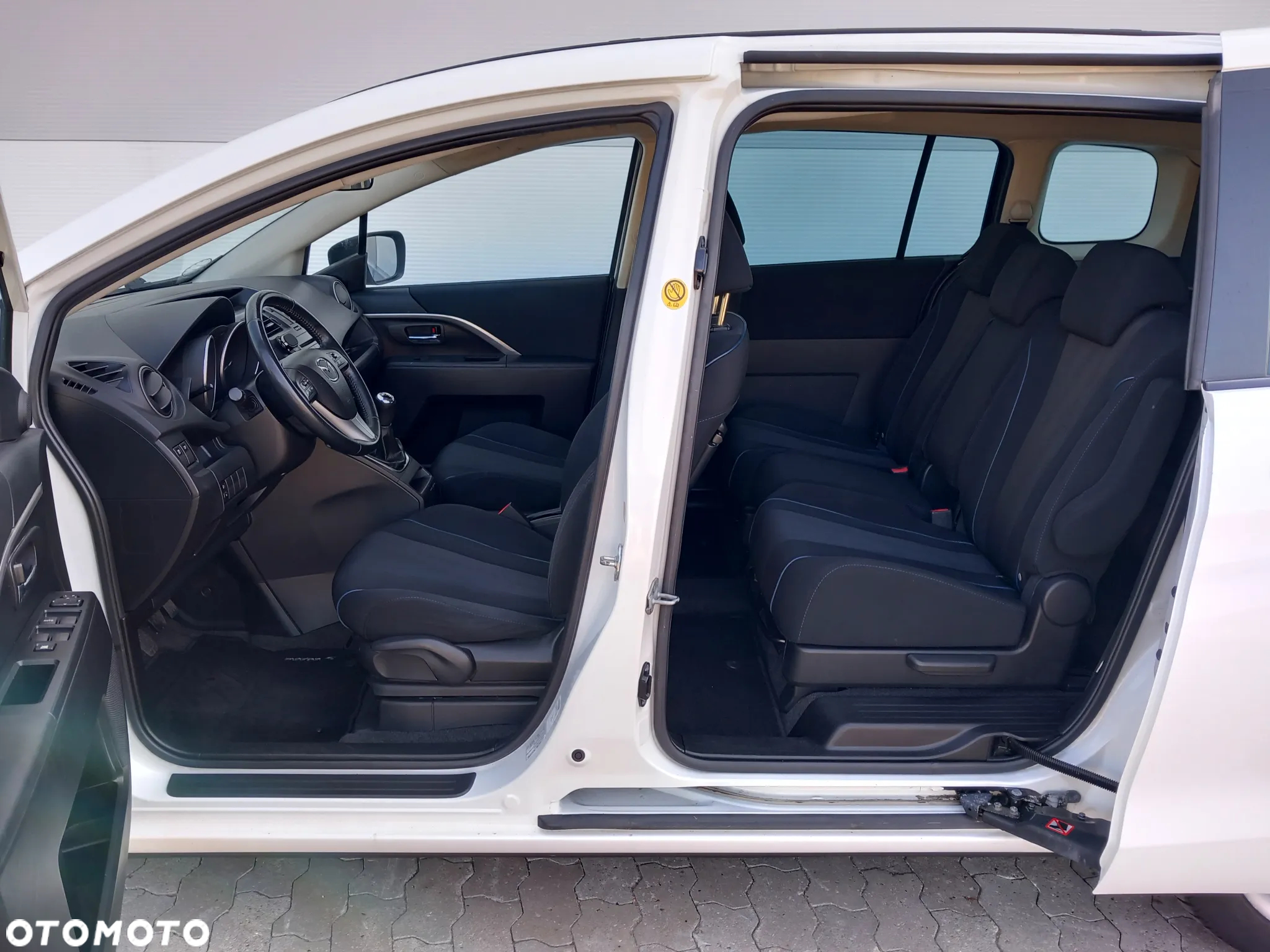 Mazda 5 2.0 MZR-DISI i-stop Sendo - 14
