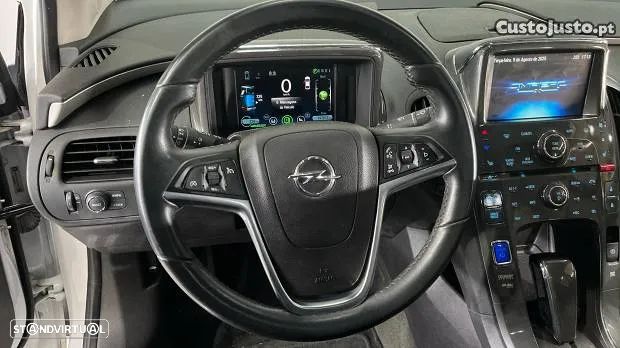 Opel Ampera 1.4 Ecotec Cosmo - 10