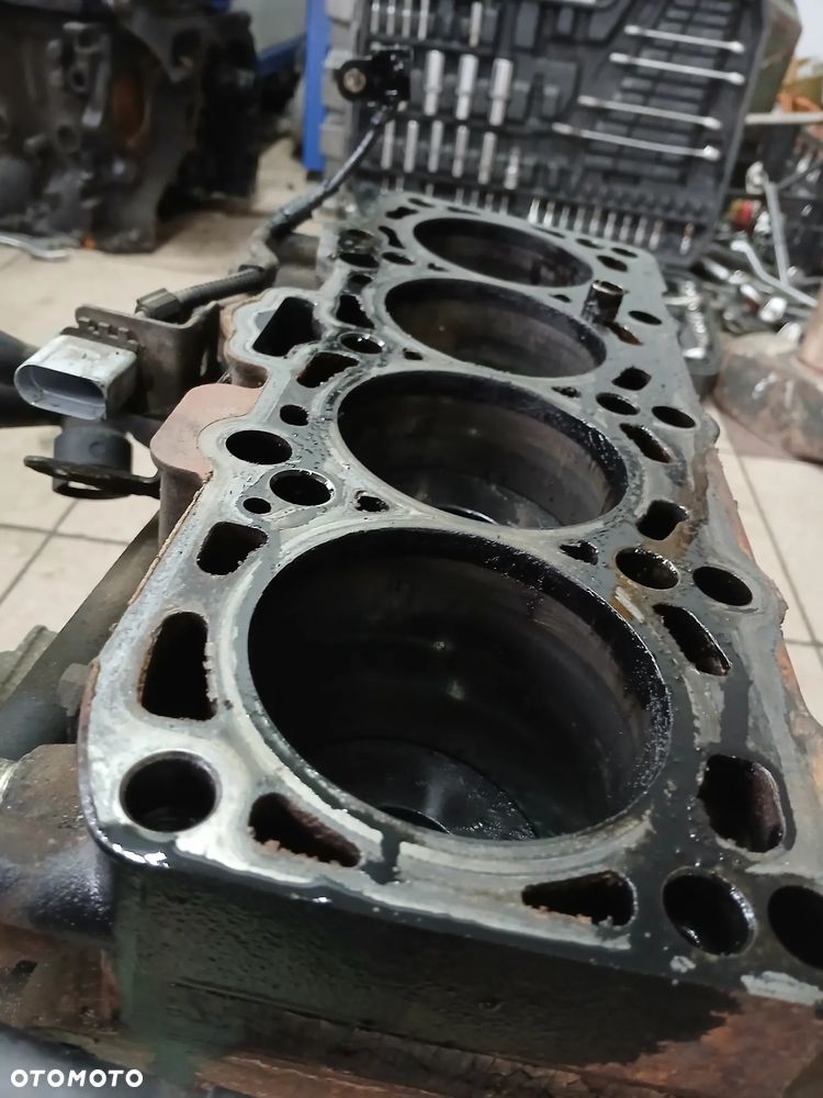 blok silnika passat b 6 2.0 tdi bkd - 3