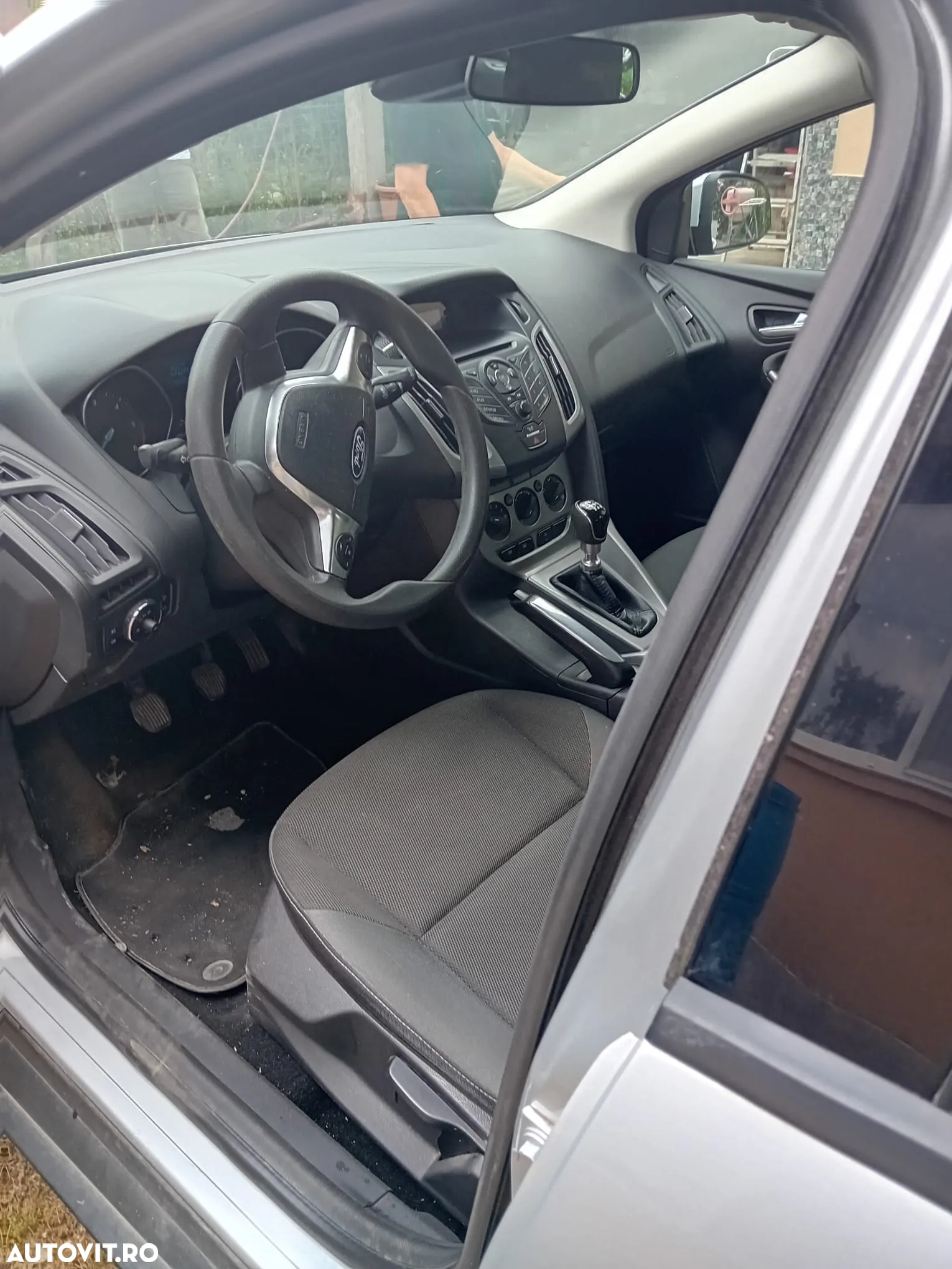 Ford Focus 1.6 TDCI Anniversary - 6