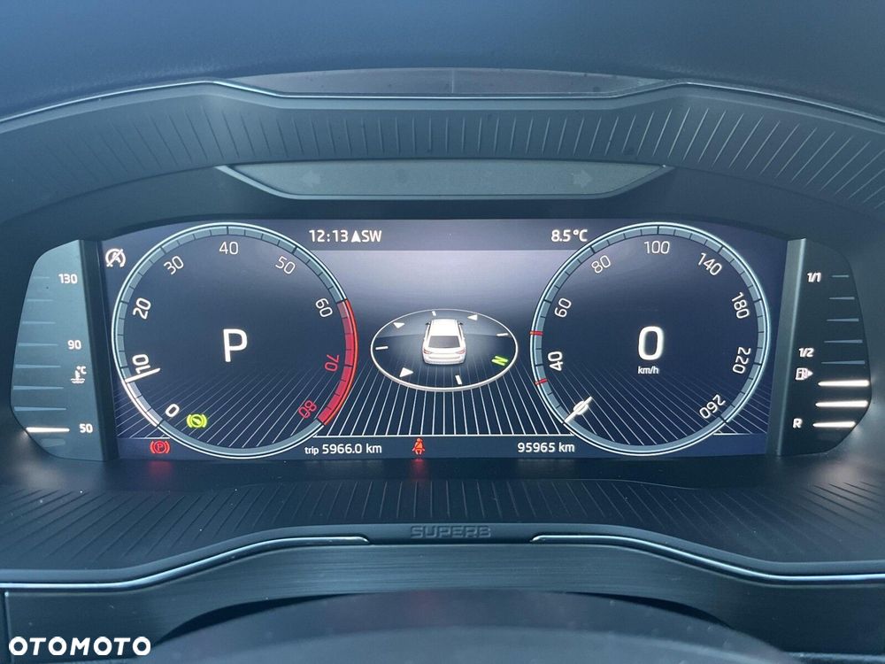 Skoda Superb 2.0 TSI Style DSG - 19