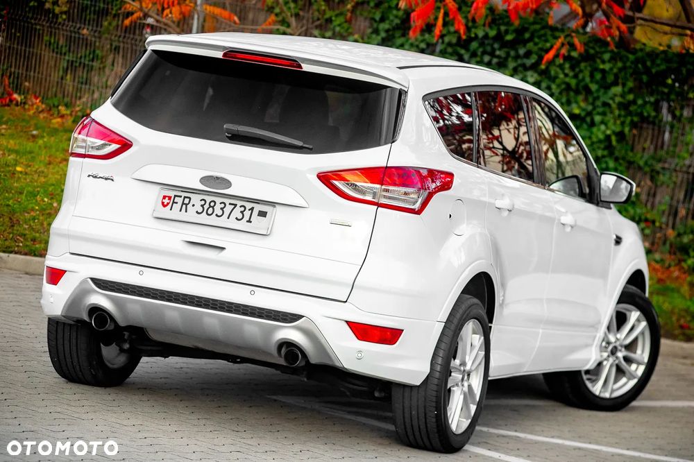 Ford Kuga 1.6 EcoBoost 4x4 Titanium - 13