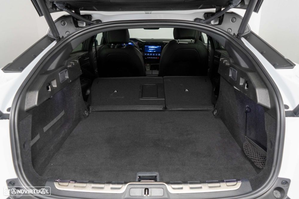 Peugeot 408 1.6 Hybrid GT e-EAT8 - 15