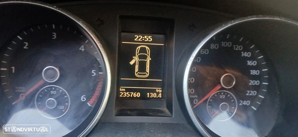 VW Golf 1.6 TDi BlueMotion Trendline - 1