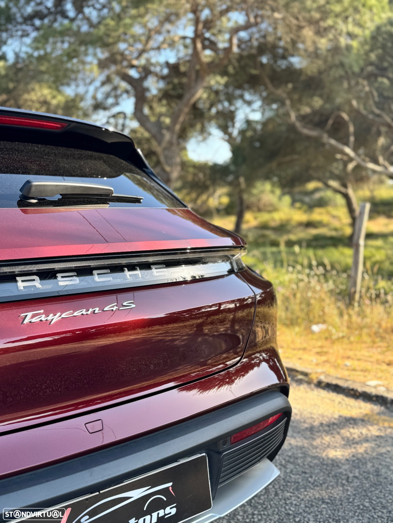 Porsche Taycan Cross Turismo 4S - 7