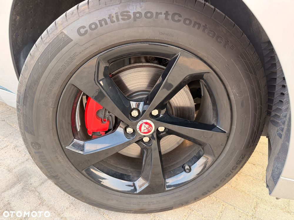 Jaguar F-Pace 30t AWD 300 Sport - 23