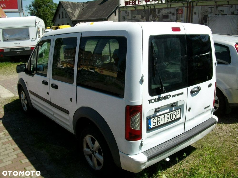 Ford Tourneo Connect - 3