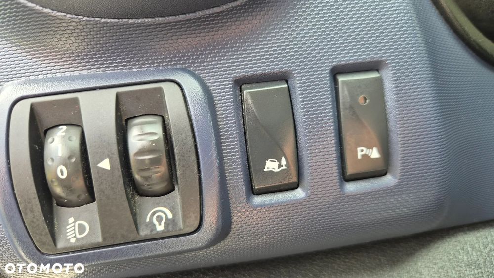 Opel VIVARO TRAFIC - 7